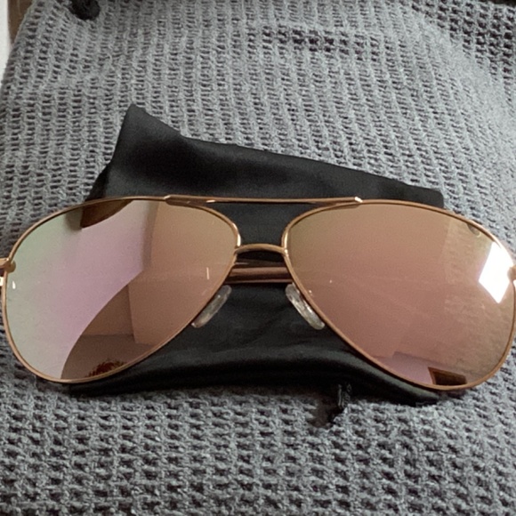 Joe’s Aviator Sunglasses - Picture 6 of 6